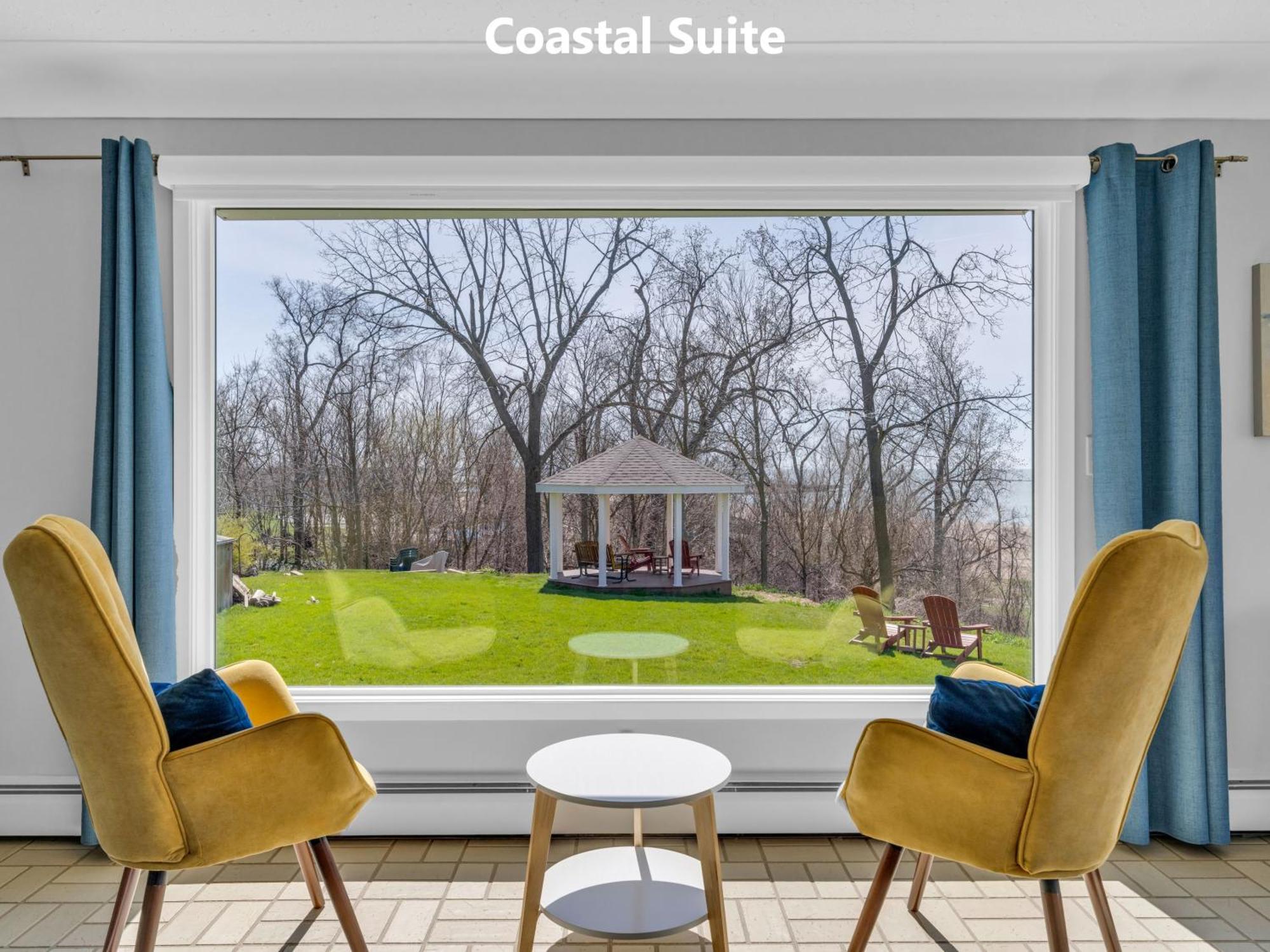 Coastal Suite #1 Cozy Suite #2 - Seacliff Beach Suites Leamington Exterior photo