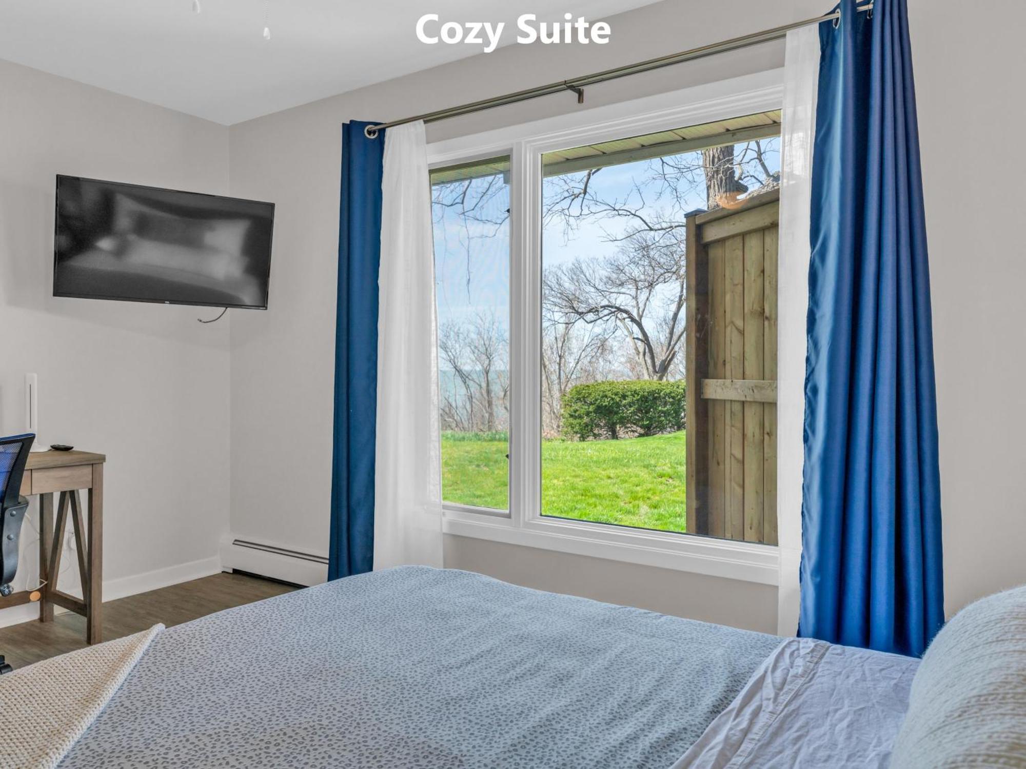 Coastal Suite #1 Cozy Suite #2 - Seacliff Beach Suites Leamington Exterior photo